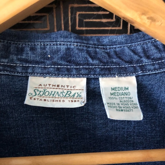 Vintage denim button down shirt - Picture 2 of 4